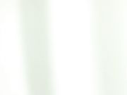 潜入女厕偷拍为拍脸跟到操场