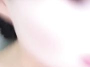 自己拿着奶子吃好露脸黑丝高跟