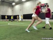 大学生淫乱系列实录