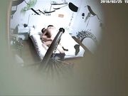 大叔与风骚人妻偷情骚货很饥渴