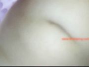 送了不少礼物终于半推半就干了她