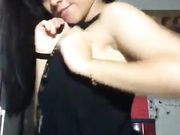 清秀美女魅惑自拍给男友解渴