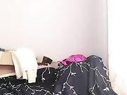 年輕氣質小妹大清早開播,毛刮掉挺幹淨,兩片沐耳又肥又大,裏面倒是挺嫩