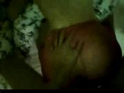 老婆穿着性感粉红色丝袜非常诱惑扣个洞直接插逼各种姿势快速抽插