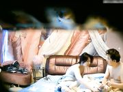 鲜花插牛粪上长发美女被猥琐小胖哥爆草