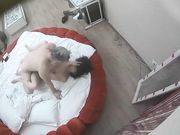 情趣酒店监控偷拍又是那个白发老头和年轻貌美的情妇