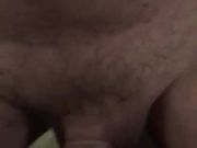 样子清纯还有一点女人声音的的人妖被大屌直男插到自己射出来