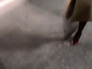 来自地下车库的骚话跟陌生人发骚在车里玩车震叼住几把不松口