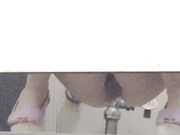 电影院厕所偷拍 妹子们长的都还挺不错