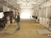 小伙子真性福操了两个极品大长腿小姐姐鸡动的不要不要