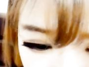 漂亮美女邀请网友一起玩妹子太瘦小被爆操后又用道具狠插