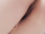 白皙大奶美女手指插逼自慰多姿势特淫荡招操