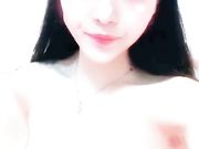 漂亮美眉奶子真是大拍自慰小视频小妹妹真的好粉