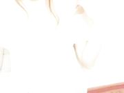 网红妹穿的很清凉捏自己的胸抠自己的小妹妹是个骚苗子