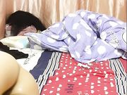 和一个胖胖妹子玩拉拉 亲她奶子扣她小穴很是淫荡