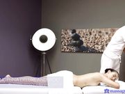 按摩师内射性感的拉丁女郎