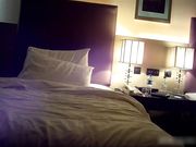 酒店爆操身材性感漂亮的岛国《千与千寻》美少女水濑名雪.