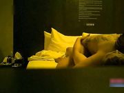 性感美女秘书酒店被领导潜规则啪啪,位为了示好主动女上位干,最后被按在身下