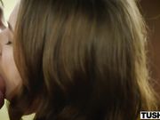 美女眼睛很漂亮白丝心动挡不住搞穴猛烈插啊