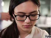 小美女颜值不错逼逼粉嫩这样的骚浪挡不住硬啊