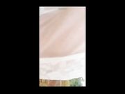 极品鲍鱼白虎美女主播约网友一起在主题公园直播啪啪