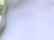 私人玩物 道具自慰 浴室洗澡再道具JJ骑乘抽插