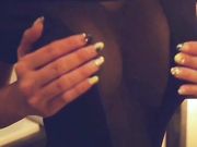 松果儿浴室巨乳照