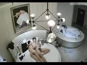 異地出差買春把美女乾爽了還同意自拍