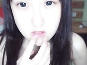 清纯美女校花跟男友开房续，全程露脸玩舌吻