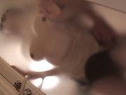 车站哭泣的女子带回家。 白皙F罩杯白虎承认想满足欲求系女子梨香