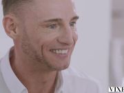 黑白配大作4P加强版 男女轮换大屌激情啪啪操起来很嗨很刺激