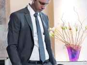 大屁股肉肉妹子吞吸诱惑让人鸡动性奋这女的让人肾虚操不停