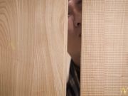 摄影师诱导女模发浪骚气调情在拍摄现场做爱