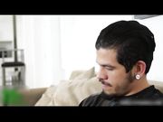 慢慢脱光衣服狂操后又尽情玩弄