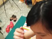 少女与男友啪啪手持相机拍摄性爱自拍流出 多视角多姿势拍摄