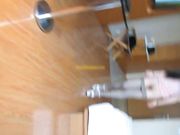 吐血推荐嫩模酒店私拍摄影师让她手穿着丝袜自慰