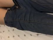 气质性感的漂亮小姨子在家帮忙看孩子吃饭时被姐夫故意灌醉玩弄啪啪,迷迷糊糊还说：啊,不要,不行,我求求你!