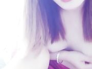 颜值还可以的白嫩主播出脸与炮友直播做爱吹箫一流有小姐潜质还是一个无毛逼无套干一会舔一会体位还多对白淫荡