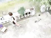 风骚的大姐勾搭两个院里乘凉的大爷玩起了3P，小院里脱光轮流伺候两大叔