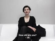 捷克面试系列花季少女粉嫩竹笋奶翘臀短发妹Anna被摄影师推油啪啪啪