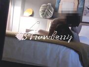 国产大神strawberry的性爱日记 私约劲爆直播网红 骑乘上位娇喘不断一对大奶不停晃