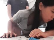 留学大美女剧情演绎家中学习无聊自慰时被补习老师撞见后威胁她啪啪