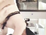 台湾SWAG约会极品台湾美乳嫩模淫语对白口活超棒