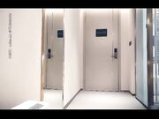 极品车模，貌美肤白大长腿，对着镜子后入