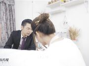 国产剧情AV新作-妻子的谎言 为老公还贷让眼睛屌丝男爆操 无套颜射