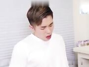 色情公寓两位大美女让你夜夜做新郎,享受左拥右抱的性快乐2