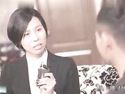 淫贱痴女记者熊若婕说是采访人家,其实就是馋猛男的身子想要被操