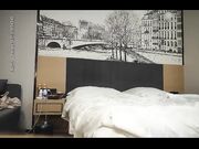 外围女神被近景掰穴展示，乖巧甜美温柔献上完美性爱