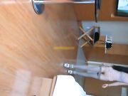 嫩模酒店私拍摄影师让她手穿着丝袜自慰