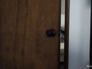 小保姆被肥大屌疯狂打气